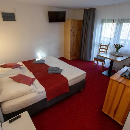 Wellness & Restaurant U Fandy Hotel 3*