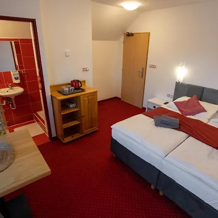 Hotel Wellness & Restaurant U Fandy 3*